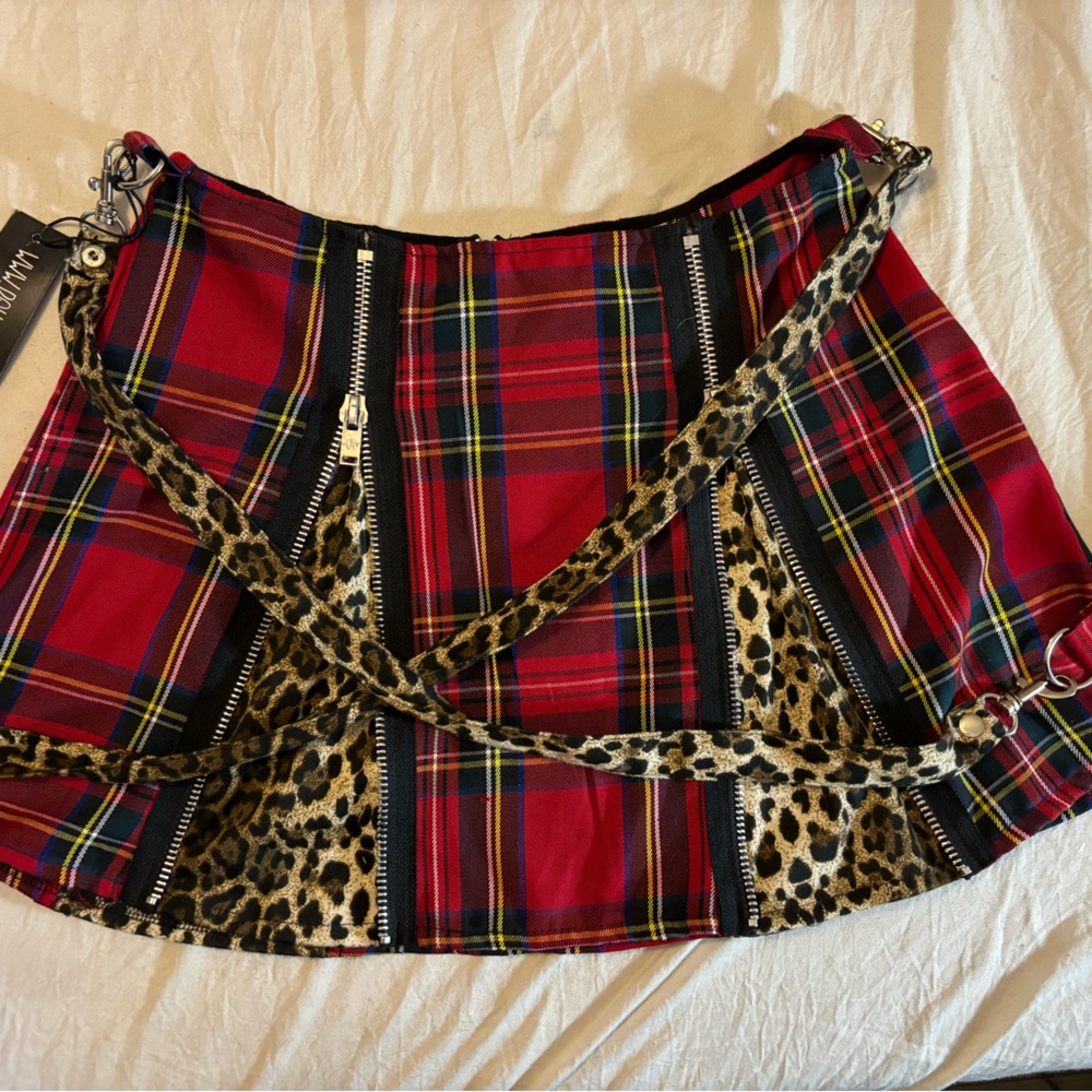 Current mood Leopard Print Panel Plaid Jumper Skirt
